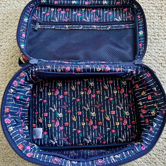 Vera Bradley Itsy Ditsy Floral Brush Up Cosmetic Case - Picture 8 of 15